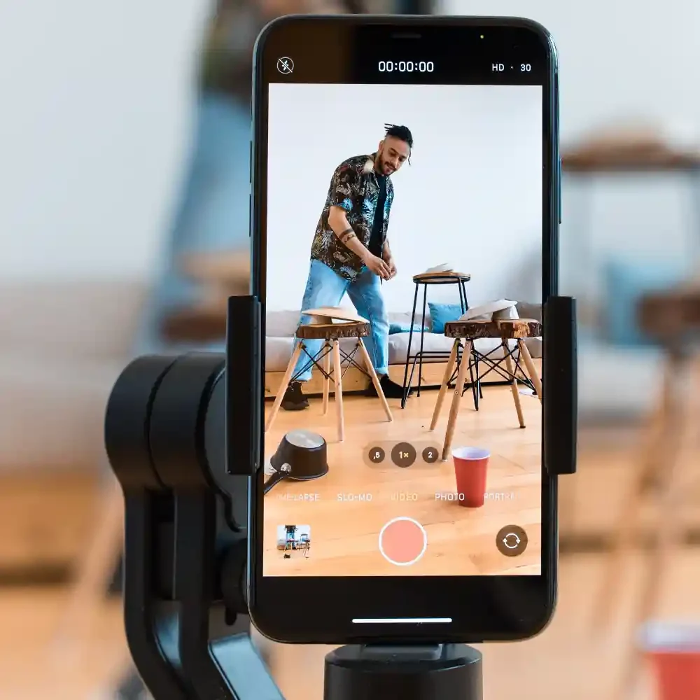 Primer iz iskustva: TikTok marketing kampanja Opis: Kampanja za organski rast profila klijenta na TikToku. Ključna dostignuća: